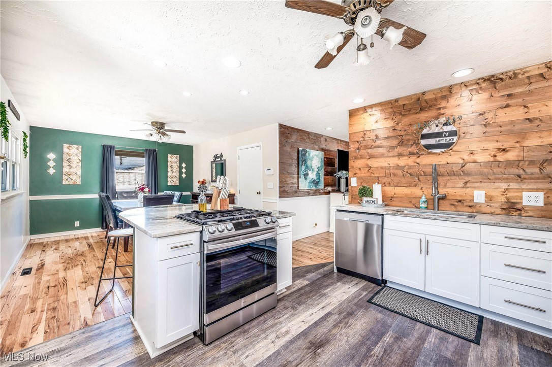 Southeast Blvd - Residential