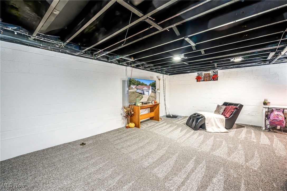 Southeast Blvd - Residential