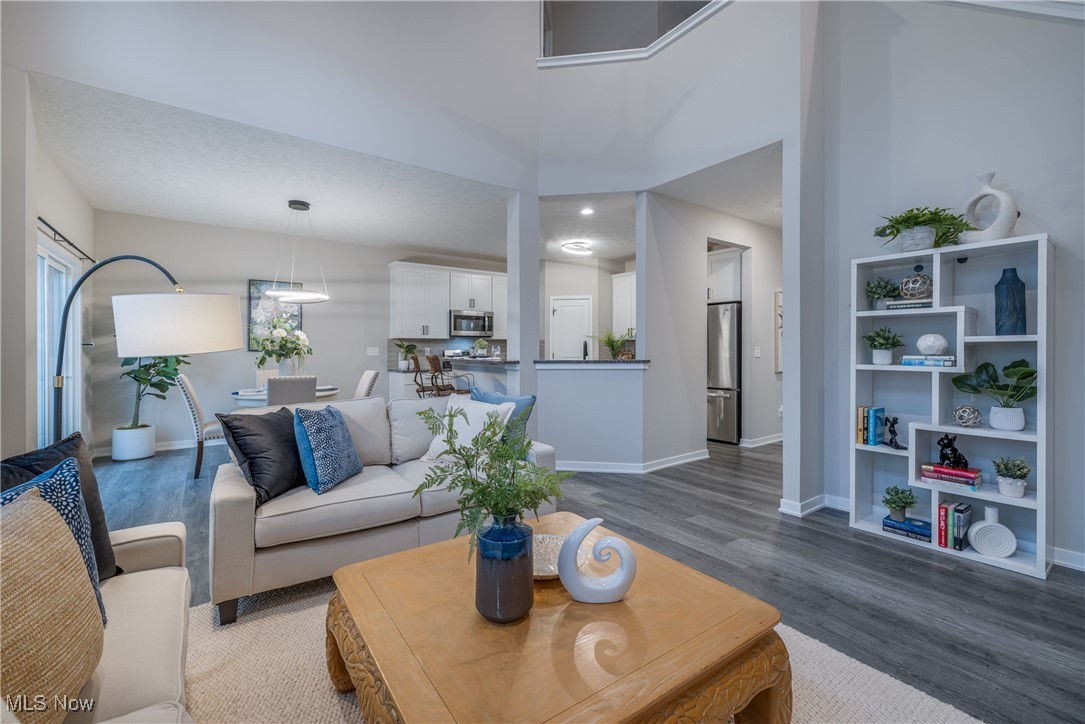 Villas/ City Cntr Sub - Residential