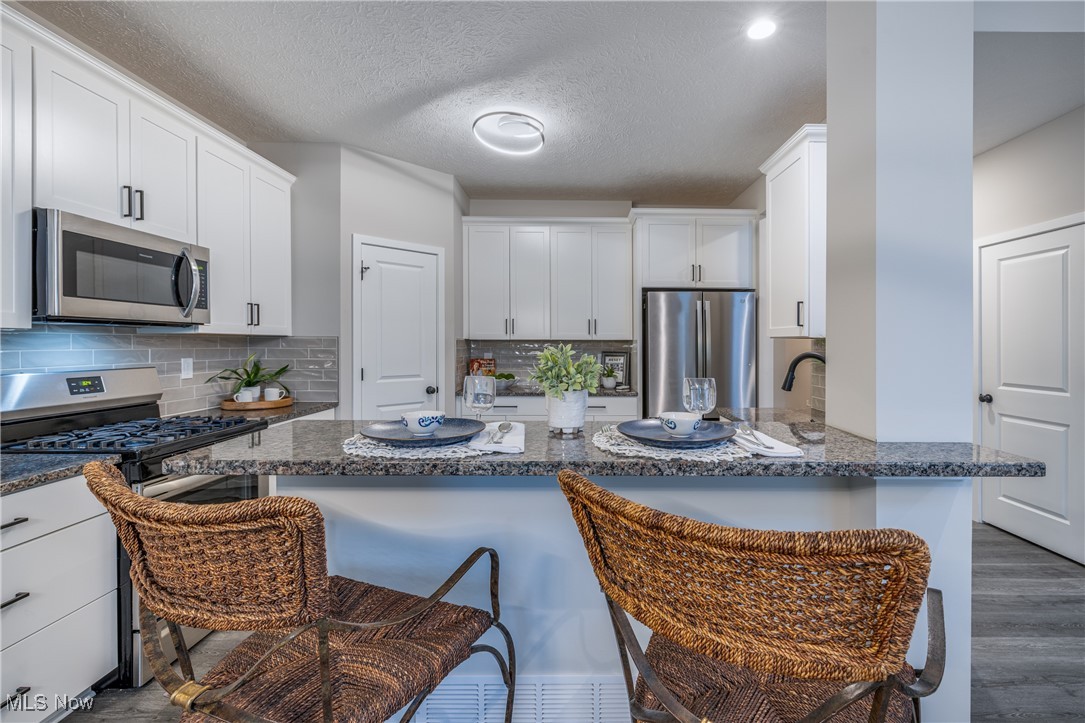 Villas/ City Cntr Sub - Residential