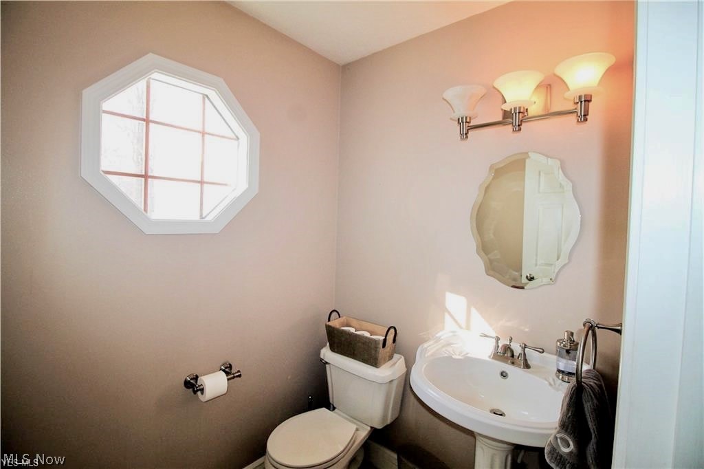 Williamsburg Colony - Residential