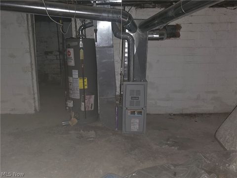 Tiny photo for 1087 E 64th Street, Cleveland, OH 44103 (MLS # 5204133)