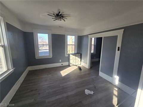 Tiny photo for 1087 E 64th Street, Cleveland, OH 44103 (MLS # 5204133)