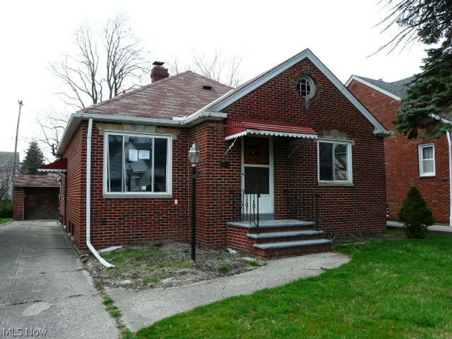 Garfield Hts ranch with 2 bedrooms, 1.0 bathroom and 1 car detached garage.   Great Value!  Owner Occupant bidding period through 4/3/16.  Not open to investors until 4/8/16.  Case # 412-420983. HUD Owned Property - sold AS-IS, ask your agent how to submit offer. Great Value! Buyer is responsible for due diligence + inquiry of all property information/condition. Buyer is responsible for cost/completion of any/all inspections and is to assume any/all violations.