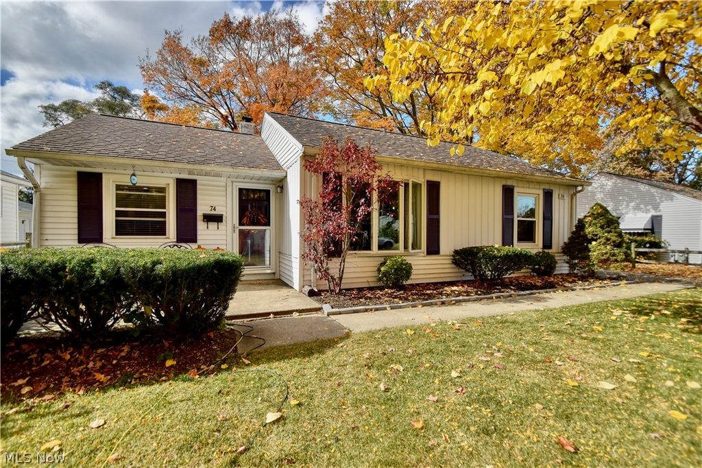 Photo of 74 Hawthorne Drive, Painesville, OH 44077 (MLS # 5195195)
