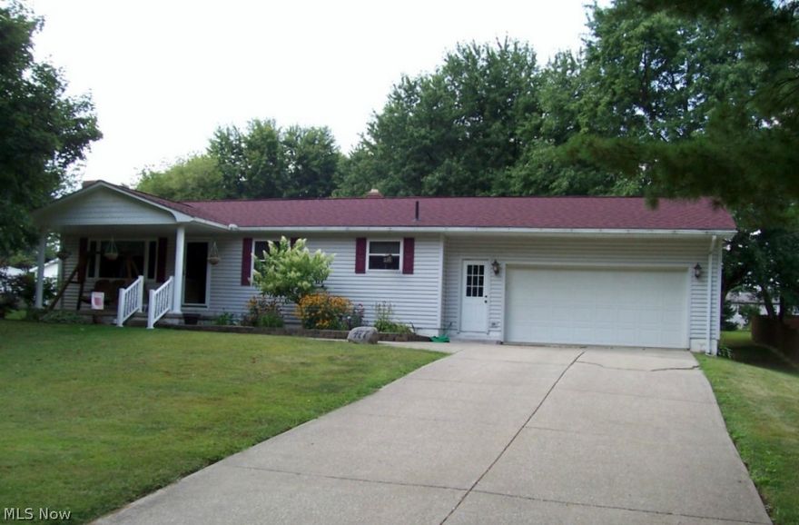 Lovely ranch on 1/2 acre treed lot.  Feels like country but with city services.  Large eat in kitchen, remodeled bath, living room has a fireplace.  You'll enjoy the additional square footage in the nice 25 x 12 family room with full wall built in cabinetry.  You can relax on the 20 x 14 rear patio/deck area or read a book on the 18 x 8 covered font porch.  Oversized two car garage with double wide paved driveway.  Not a drive by, you must make an appointment to view the inside to see what this home has to offer.