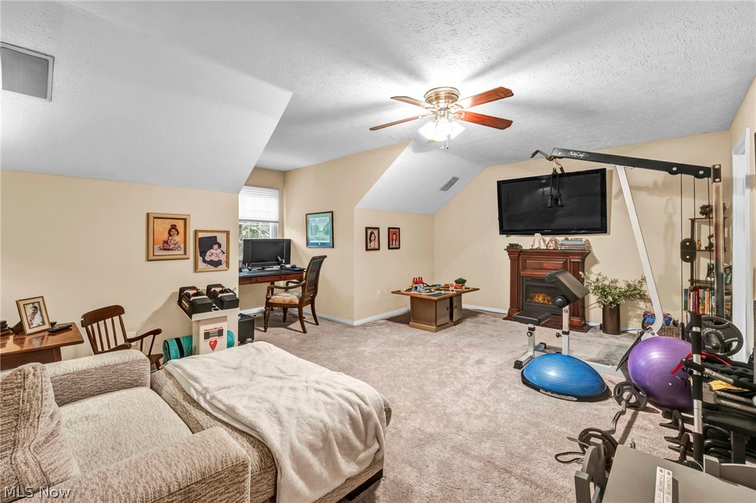 Vintage Glen - Residential