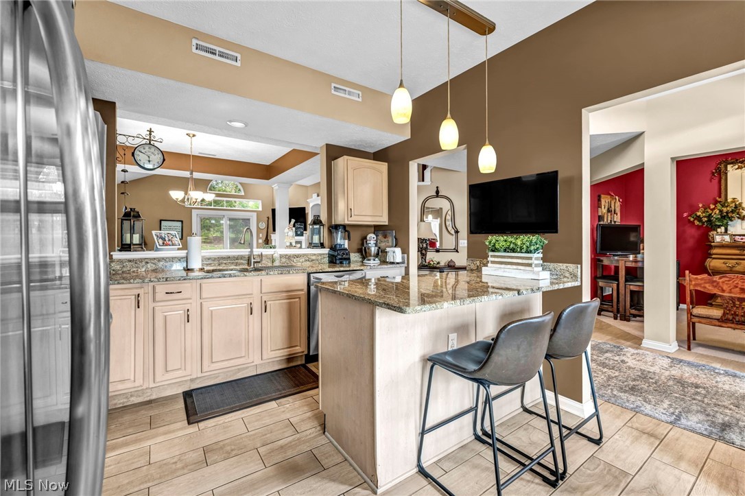 Vintage Glen - Residential