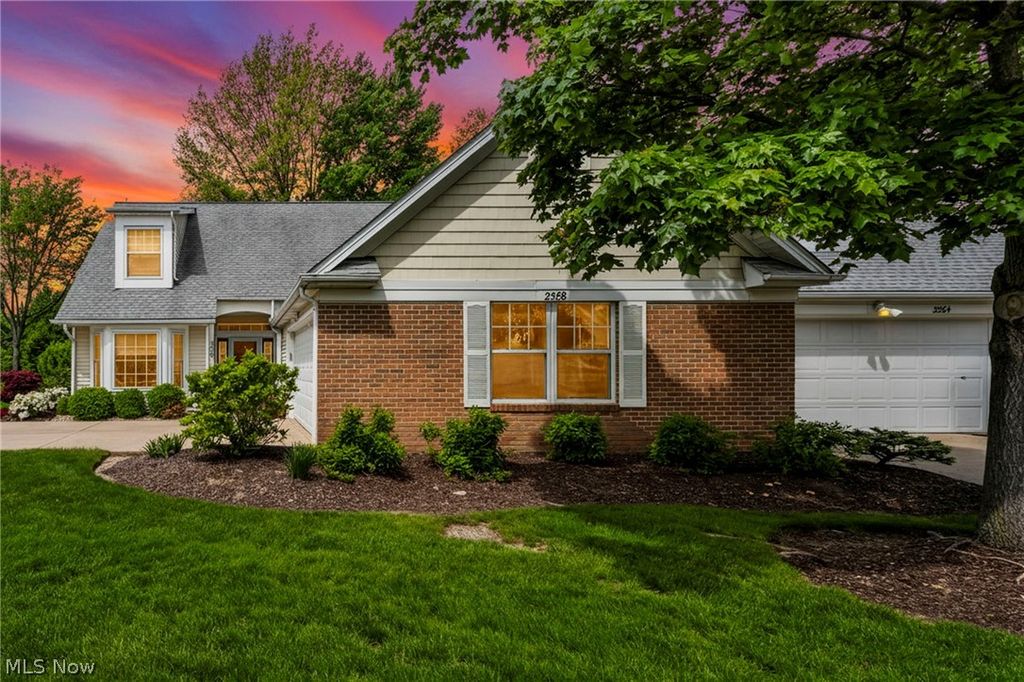 Photo of 2568 Woodruff Court, Westlake, OH 44145 (MLS # 5208130)
