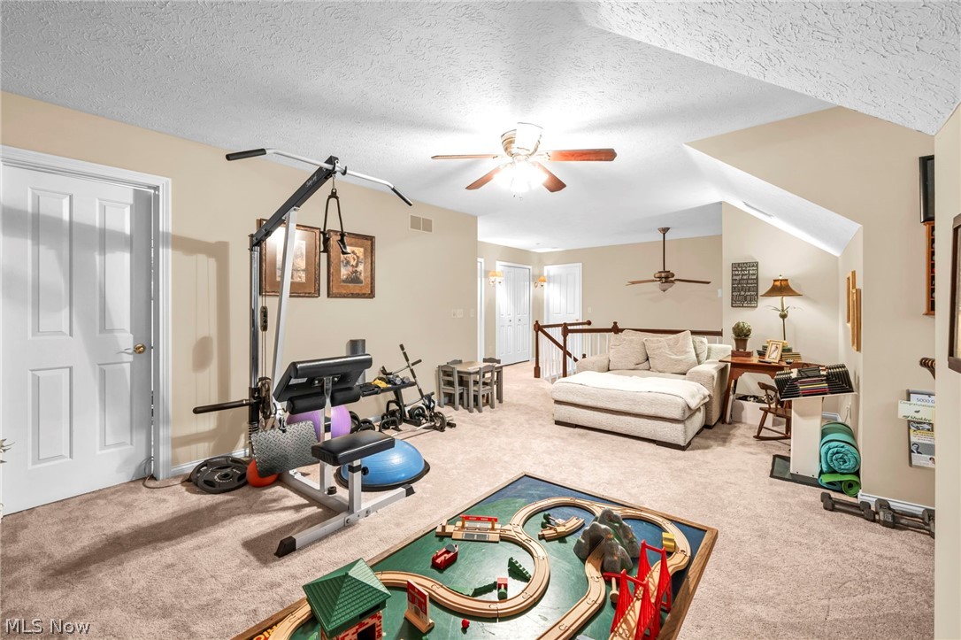Vintage Glen - Residential