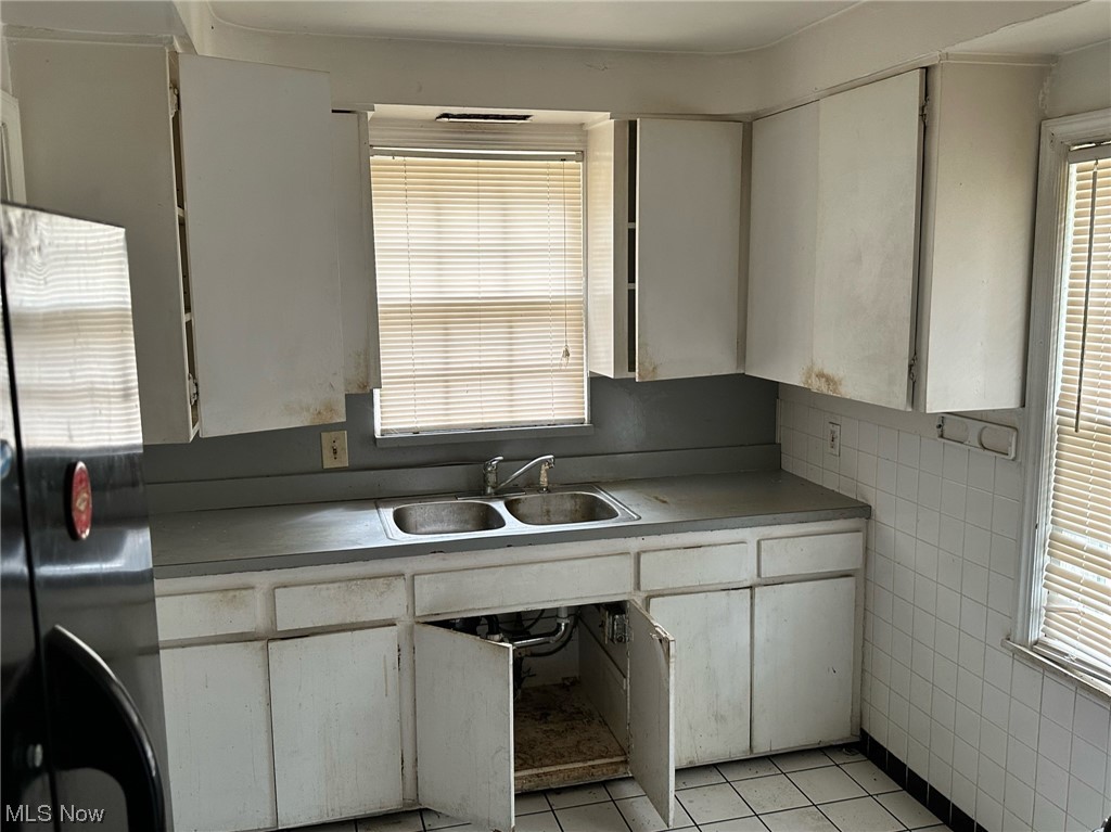 Rapid Transit Land Sales Compa - Residential