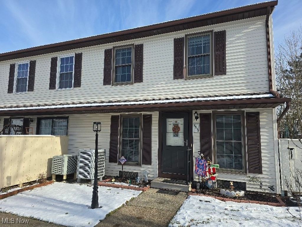 Photo of 6572 Liberty Bell Drive #23C, Brook Park, OH 44142 (MLS # 5176089)