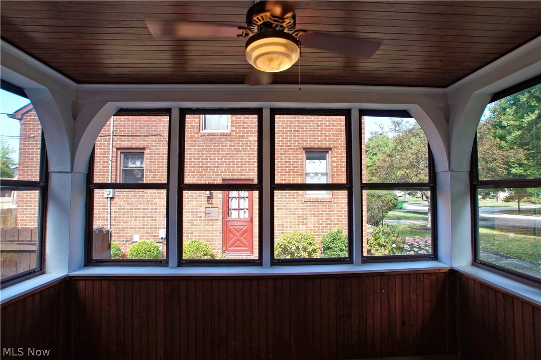 S H Kleinman Realty Co S Utopi - Residential