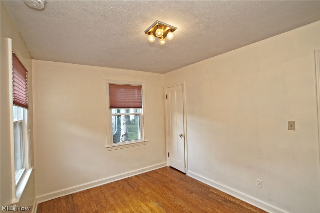 S H Kleinman Realty Co S Utopi - Residential