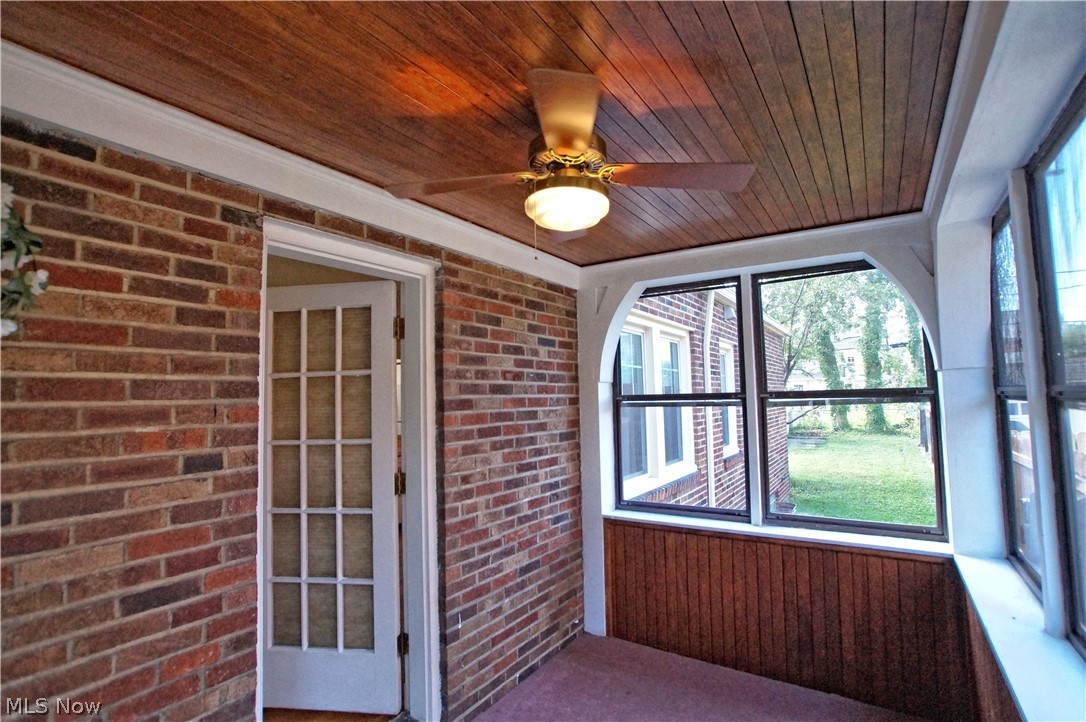 S H Kleinman Realty Co S Utopi - Residential