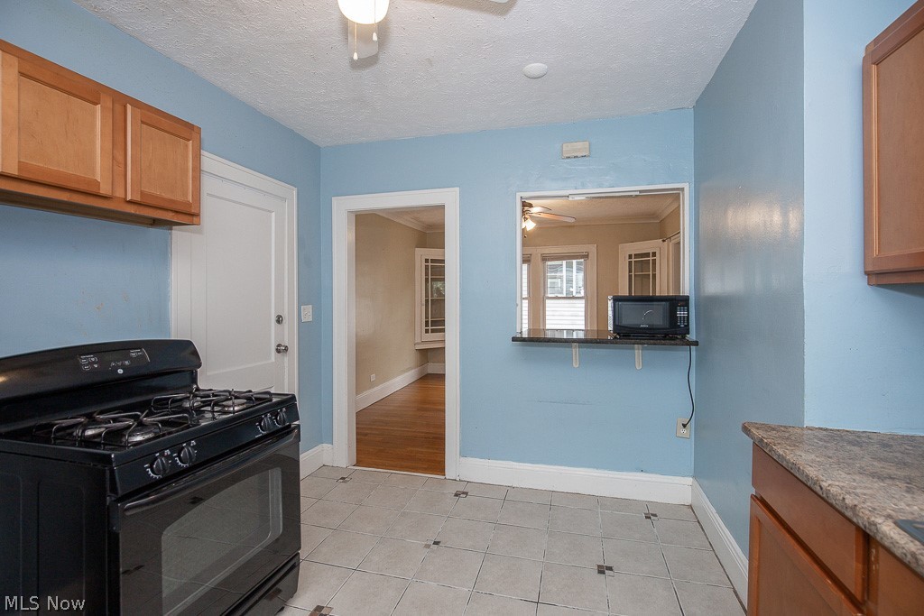 Meadowbrook - Residential Lease