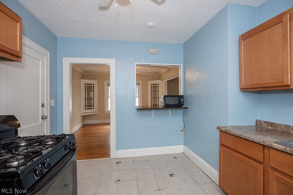 Meadowbrook - Residential Lease