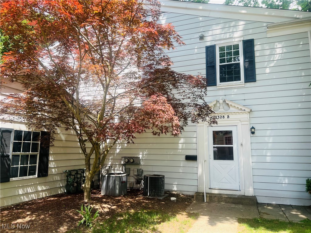 7328 Foxmill Road, Mentor, Ohio image 2