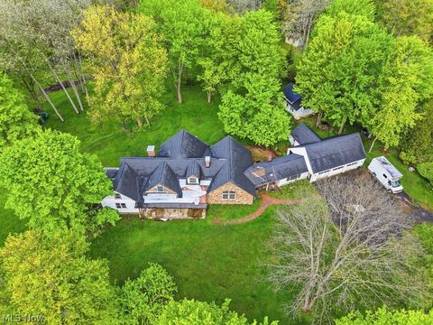 Tiny photo for 7151 Cabot Lane, Chagrin Falls, OH 44022 (MLS # 5210562)