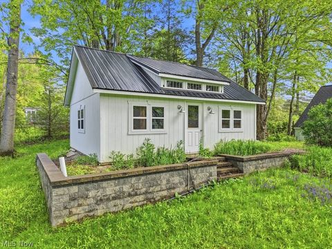 Tiny photo for 7151 Cabot Lane, Chagrin Falls, OH 44022 (MLS # 5210562)