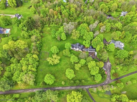 Tiny photo for 7151 Cabot Lane, Chagrin Falls, OH 44022 (MLS # 5210562)