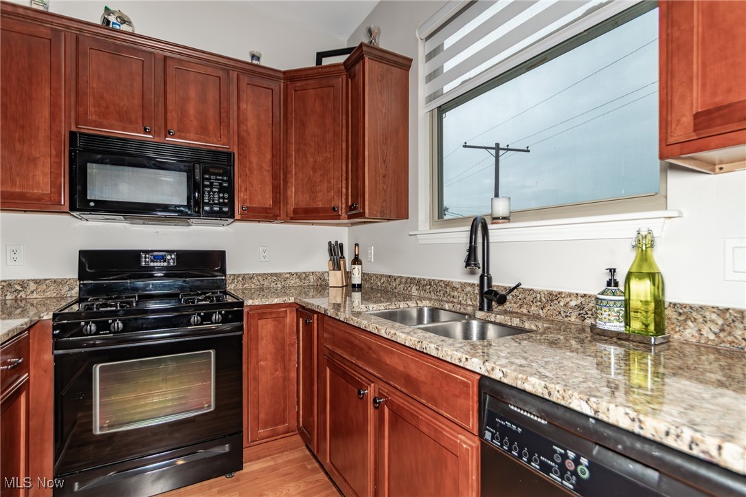 Larchmere Court Condos - Residential