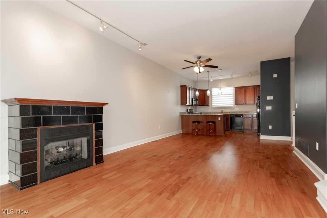 Larchmere Court Condos - Residential