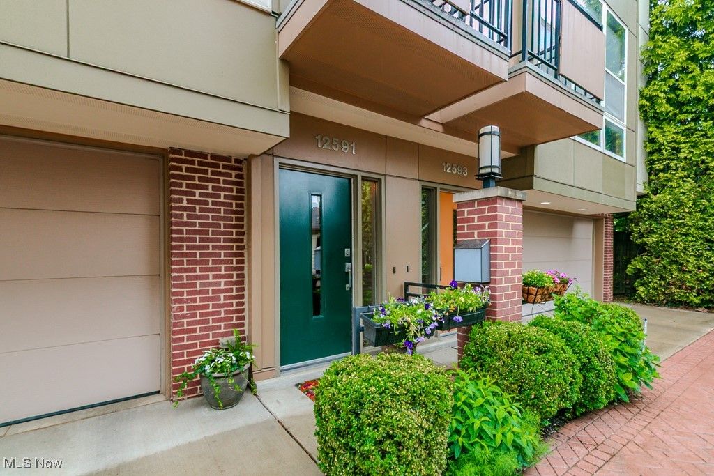 Photo of 12591 Larchmere Boulevard #W-6, Cleveland, OH 44120 (MLS # 5170226)