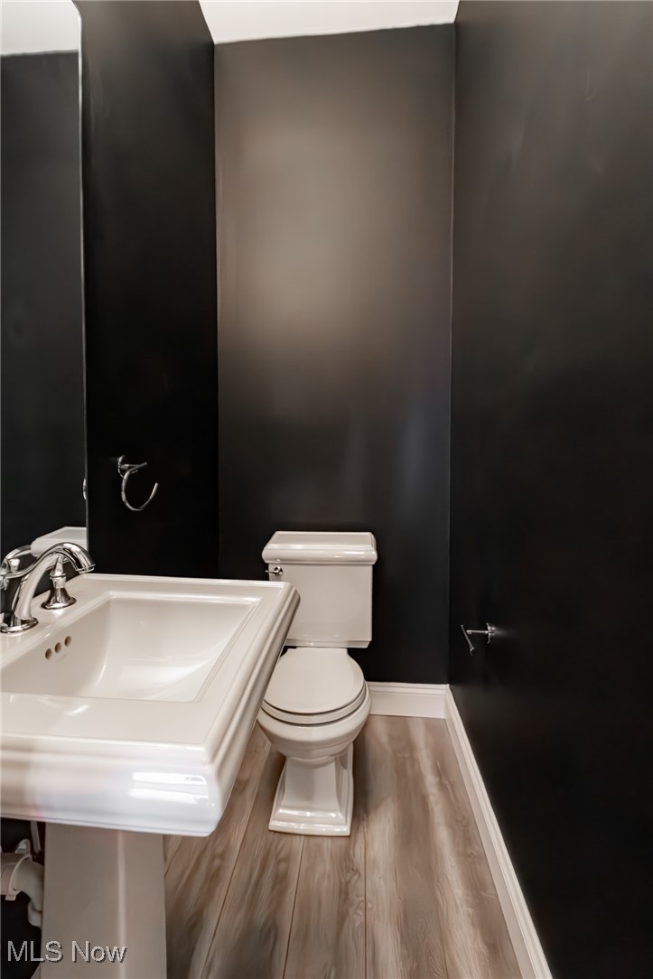 Larchmere Court Condos - Residential