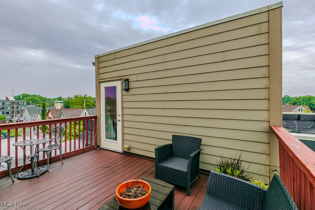 Larchmere Court Condos - Residential