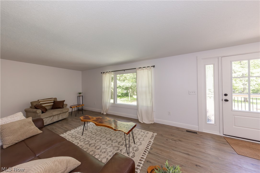 12133 Snow Road