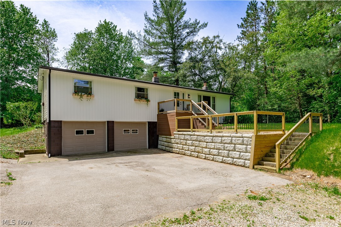 12133 Snow Road
