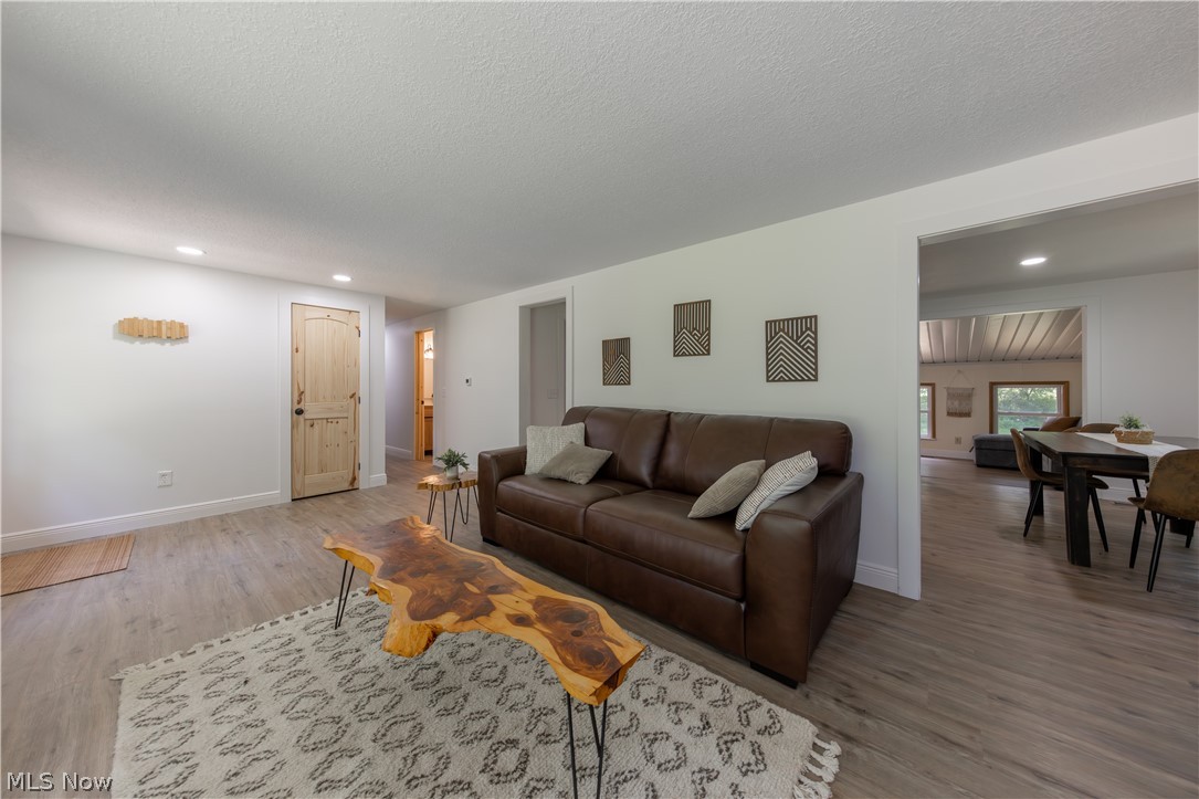 12133 Snow Road