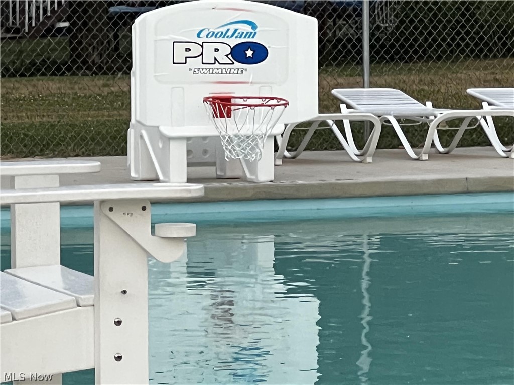 Laurel Creek - Residential