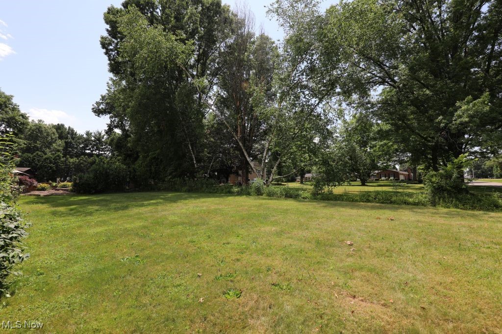 Salem, Ohio 44460, United States, 4 Bedrooms Bedrooms, ,3 BathroomsBathrooms,Residential,Contingent,162172