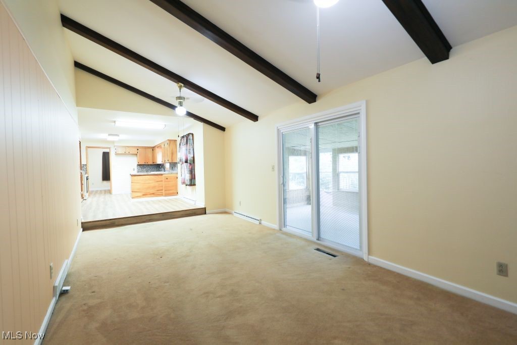 Salem, Ohio 44460, United States, 4 Bedrooms Bedrooms, ,3 BathroomsBathrooms,Residential,Contingent,162172