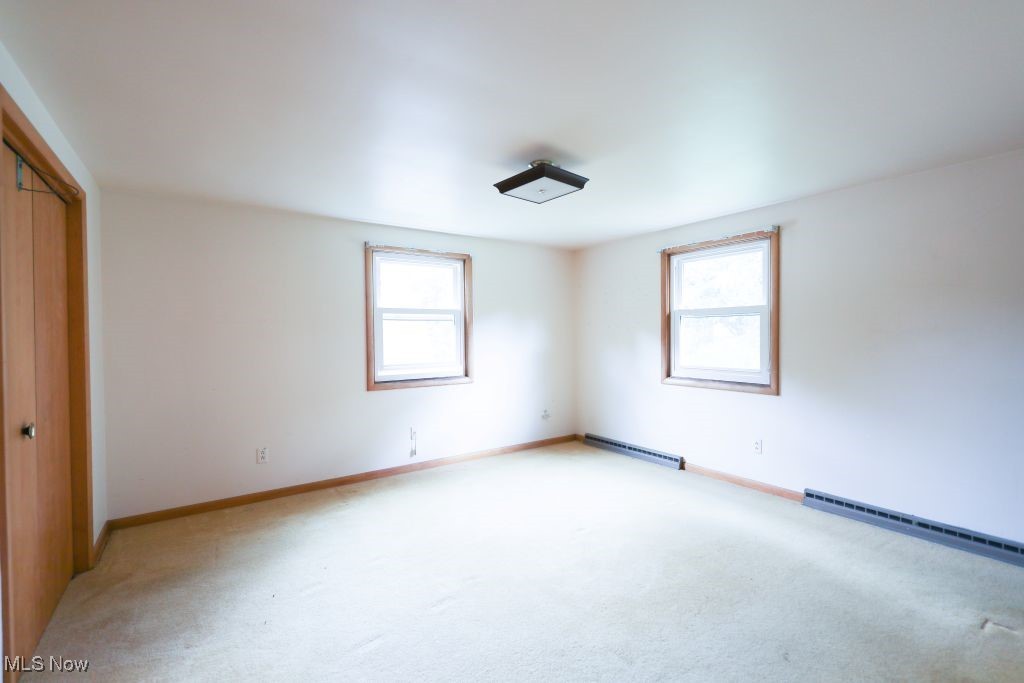 Salem, Ohio 44460, United States, 4 Bedrooms Bedrooms, ,3 BathroomsBathrooms,Residential,Contingent,162172