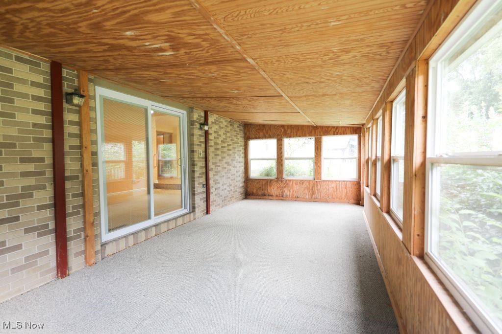 Salem, Ohio 44460, United States, 4 Bedrooms Bedrooms, ,3 BathroomsBathrooms,Residential,Contingent,162172