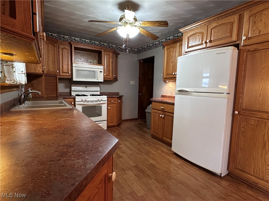 256 W Spruce Avenue, Byesville, Ohio image 12