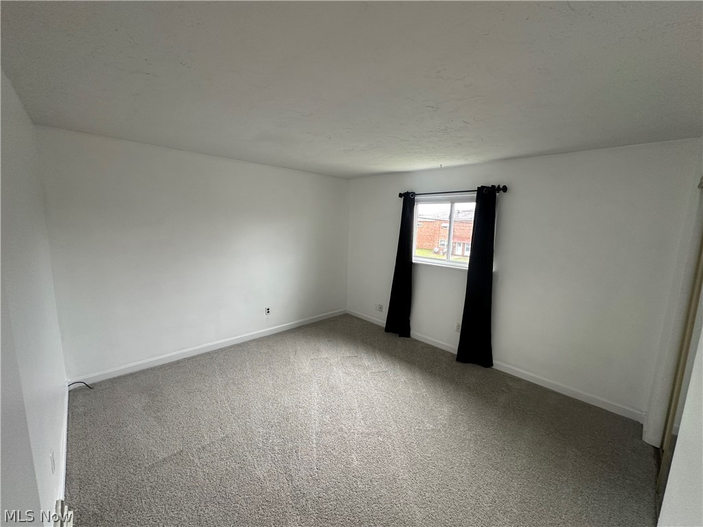 Ridgewick Estates Two Condo - Residential