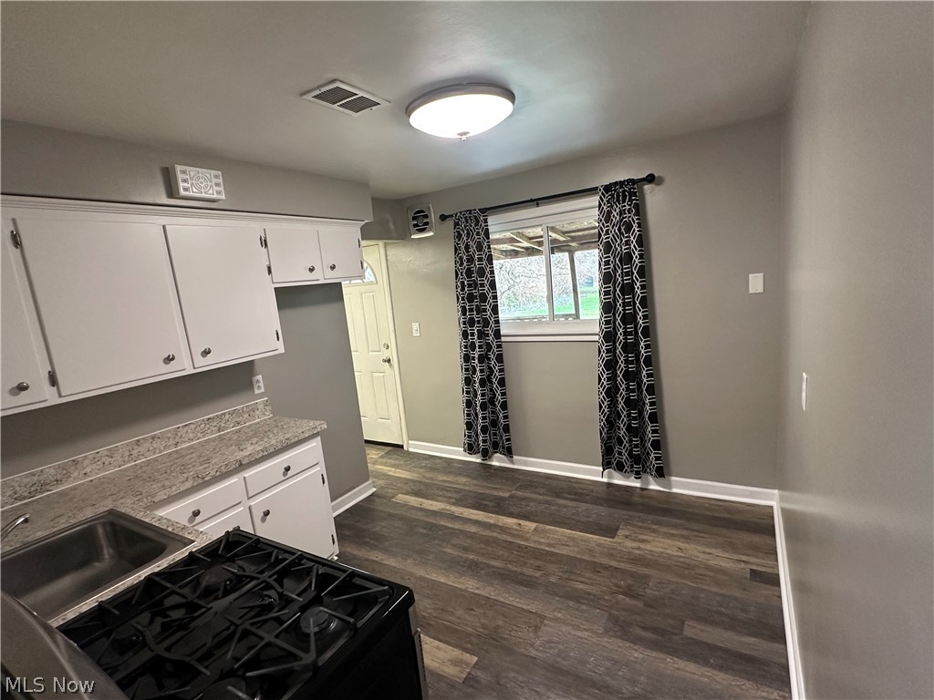 Ridgewick Estates Two Condo - Residential