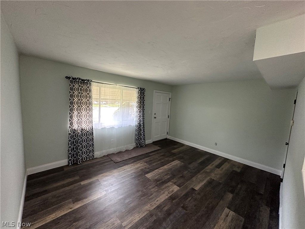 Photo of 1544 Ridgewick Drive, Wickliffe, OH 44092 (MLS # 5192917)