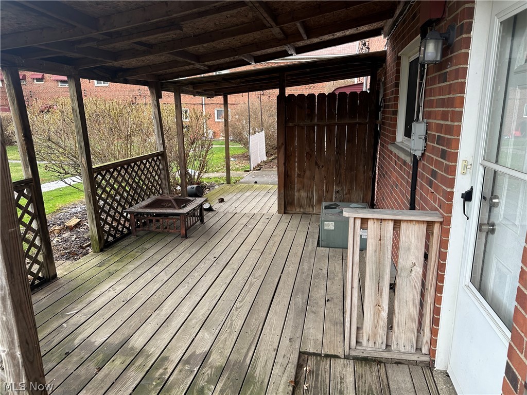 Ridgewick Estates Two Condo - Residential