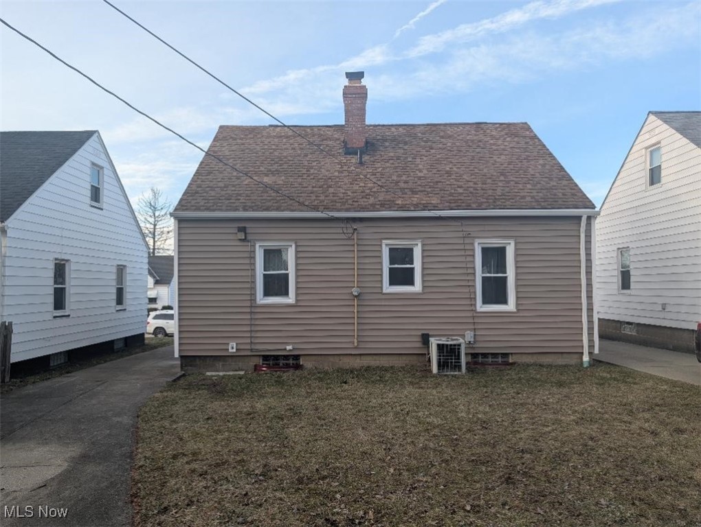 14504 Kennerdown Avenue, Maple Heights, Ohio image 3
