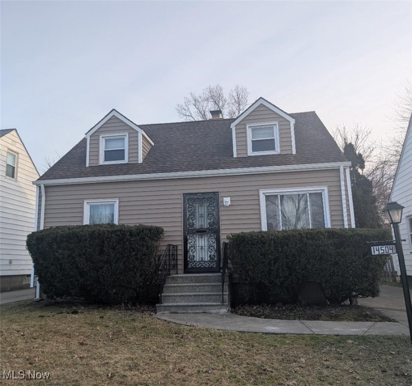 14504 Kennerdown Avenue, Maple Heights, Ohio image 1