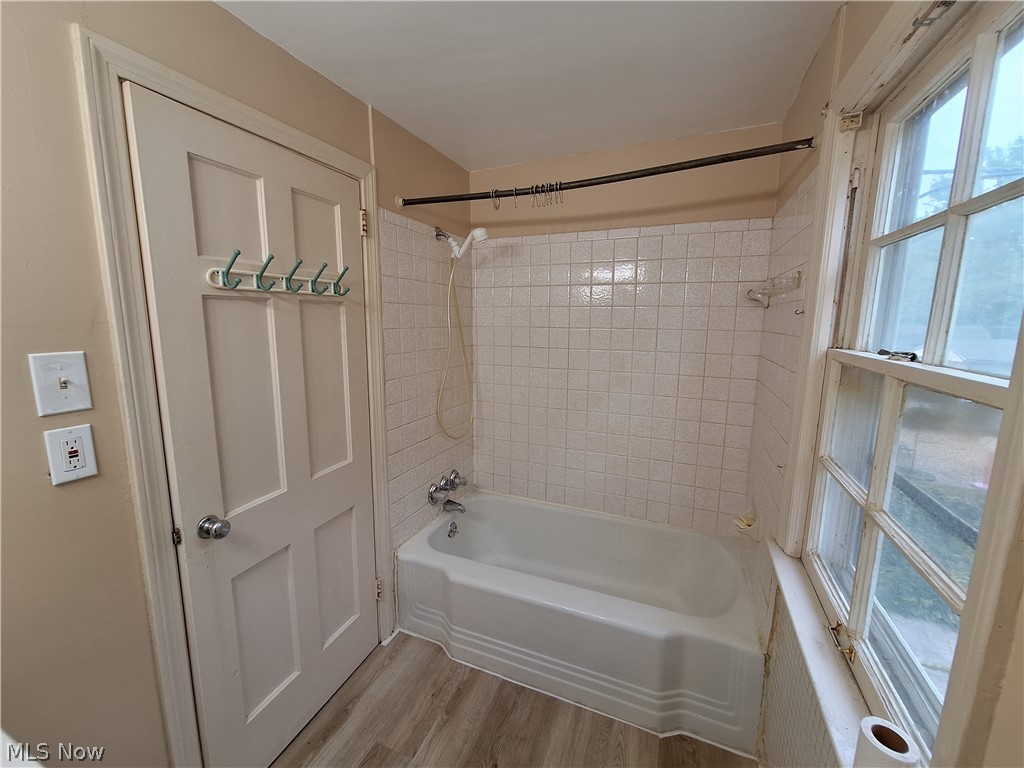 Associated Dev Cos Bo - Residential Lease