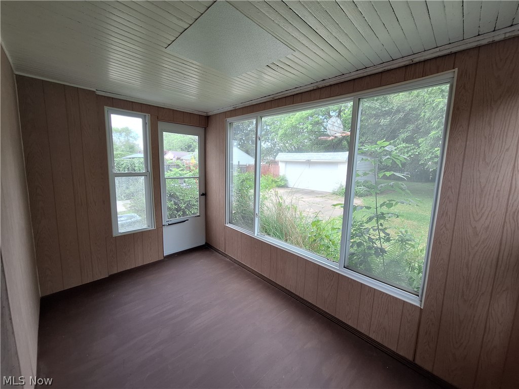 Associated Dev Cos Bo - Residential Lease