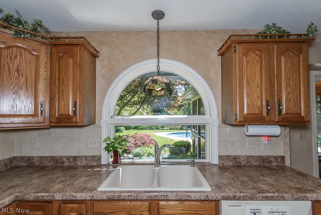 Highland Woods 02 - Residential