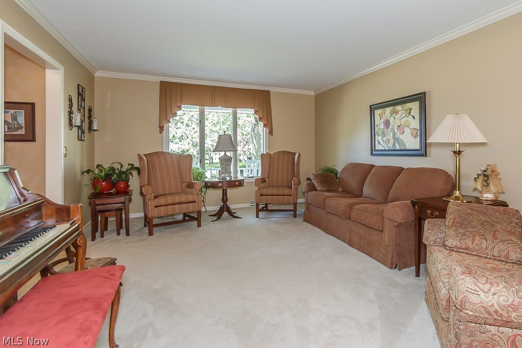 Highland Woods 02 - Residential