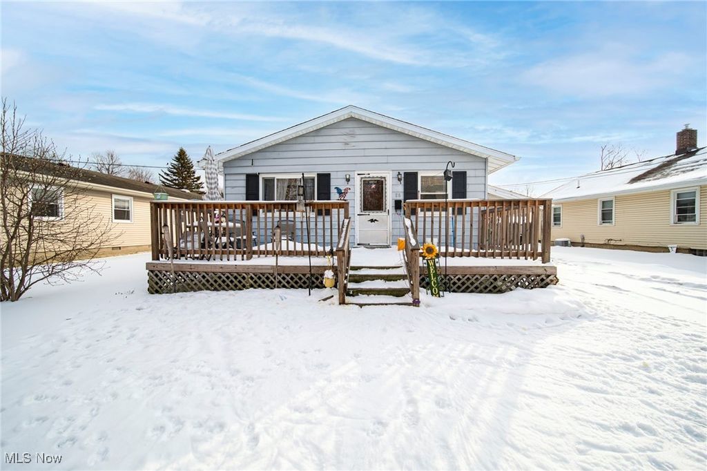 Photo of 88 Leslie Street, Geneva, OH 44041 (MLS # 5183238)